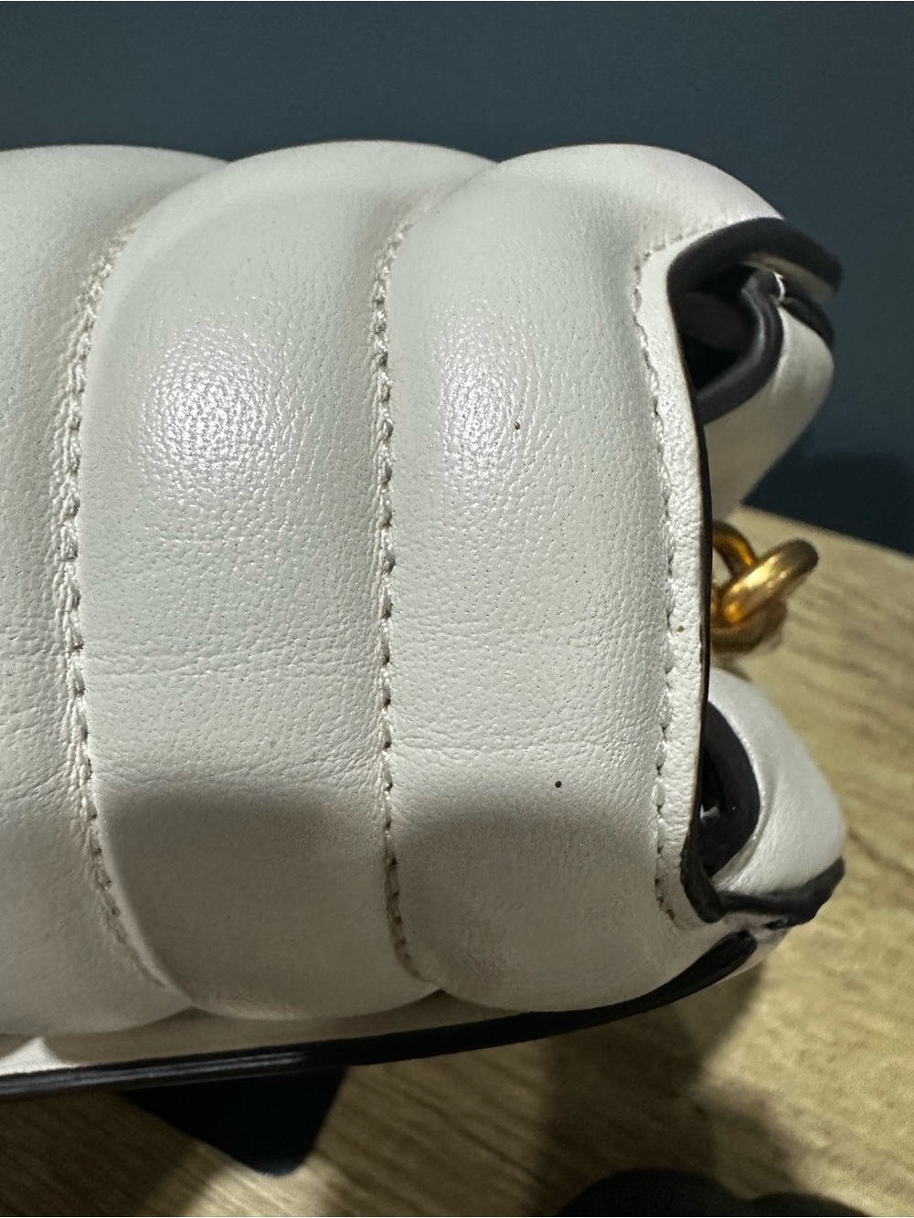 What The Shell 3D bag
kate spade new york - Picture 9 of 15